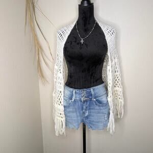 Cream crochet fringe bolero